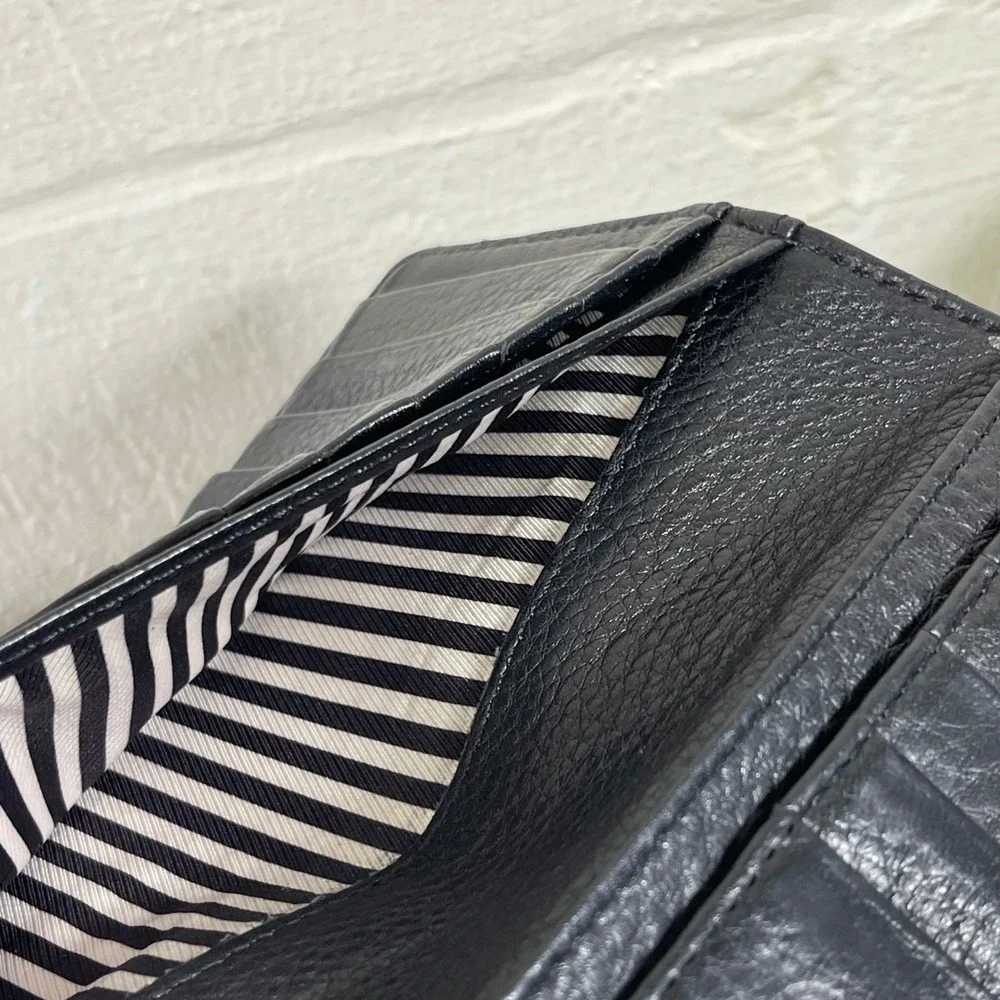 Kate Spade New York Black Pebbled Leather Bifold Continental Slim Wallet